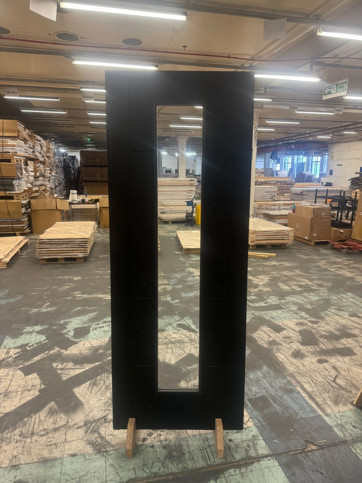 LPD Internal Vancouver Charcoal Black 1L Pre Finished Clear Glazed Door B Graded - Image 3
